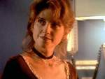 Melissa Scully le asegura a Mulder que puede comunicarse con su hermana