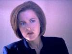 Scully observa mientras los militares se llevan a 'Fletcher', y empieza a dudar sobre su verdadera identidad...