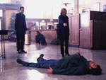 Mulder y Scully hirieron a Bernard y creen que tienen la situaci�n bajo control... Se equivocan