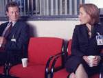 John Doggett trata de enga�ar a Scully