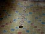 En el tablero de Scrabble s�lo est� escrita la palabra 'daemonicus'