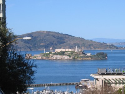 Alcatraz est� super cerca.