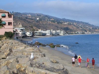 Casas sobre la playa en Malib�.
