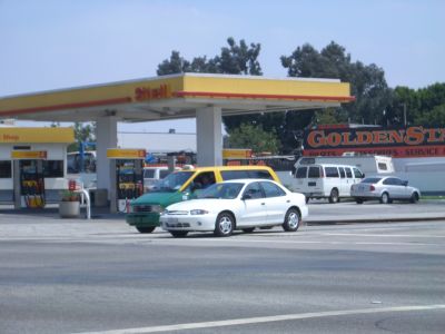 Joan atrapado en un semaforo de Los Angeles.