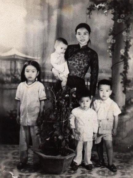 Bà Nguyễn Thị Năm - Cát Hanh Long