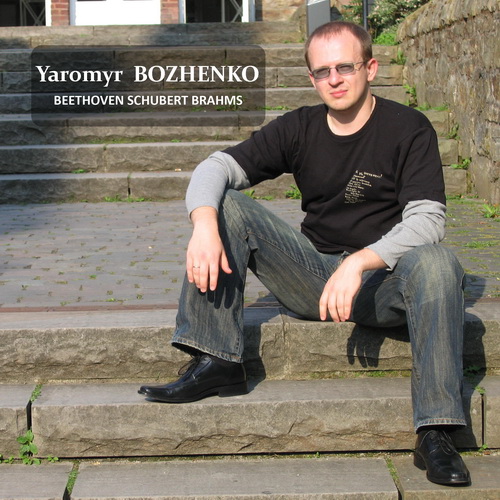 Yaromyr Bozhenko am Klavier