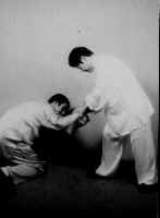 wpe36.jpg (3122 bytes)