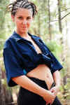 Amanda022005001.jpg (56086 bytes)