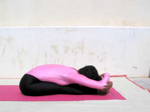 Paschimottanasana
