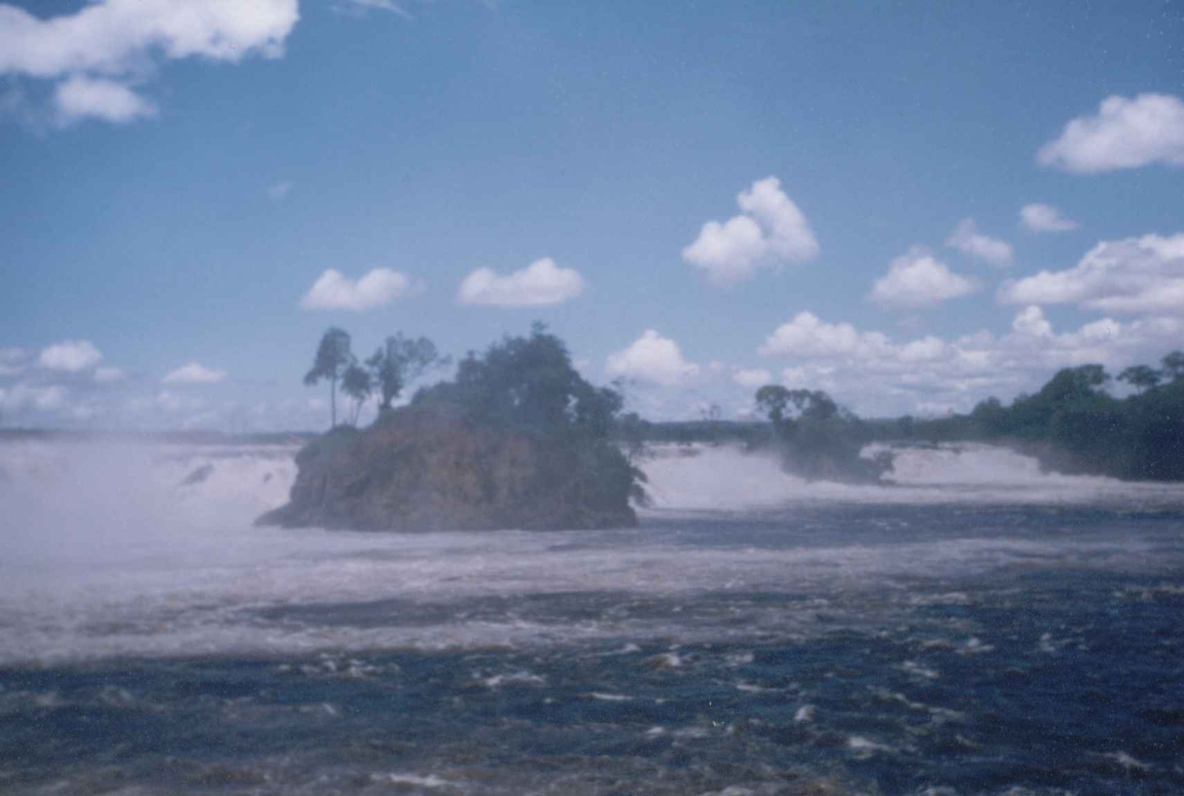 Parque La LLovizna, Puerto Ordaz