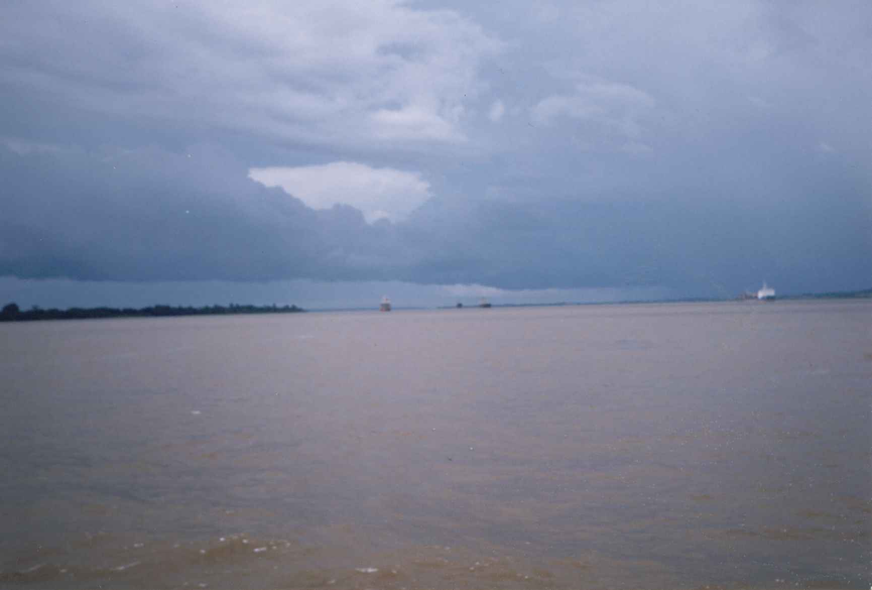 R�o Orinoco, San F�lix, Edo. Bol�var