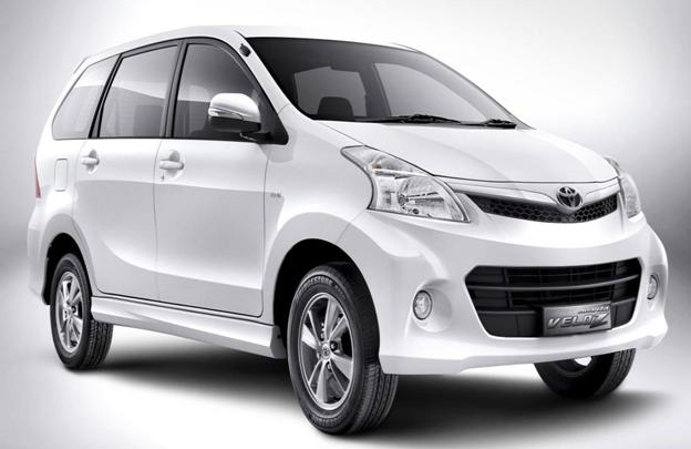 toyota-new-avanza-2013-frontside.jpg