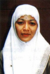 Dra Nur Azizah MSi