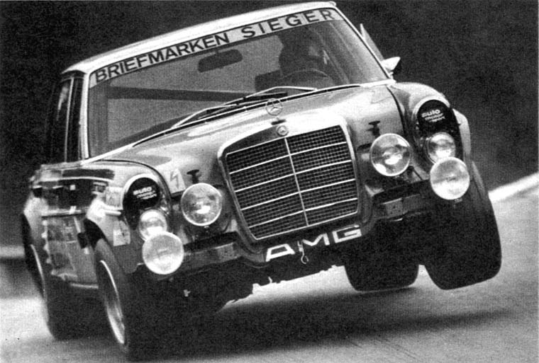 Mercedes-Benz 300 SEL 6.8 AMG W109