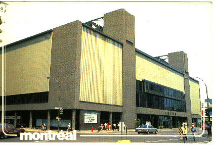 Forum en 1968, palais de la lutte professionnelle