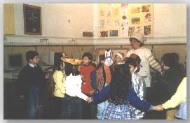Romanian Children playing traditional games from Belarus