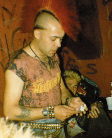 ex3.jpg (179589 bytes)