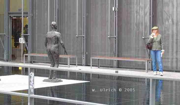 Encounter in the Centre Pompidou
