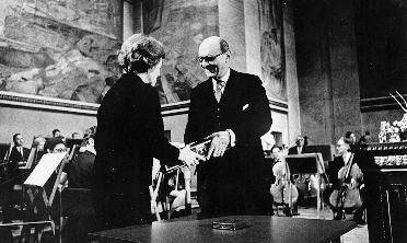 ...Morse accepting Nobel
Peace Prize...