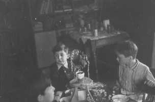 Den09_050.jpg (12621 bytes)