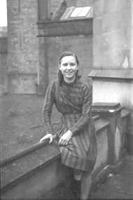 Edm05_100.jpg (24253 bytes)