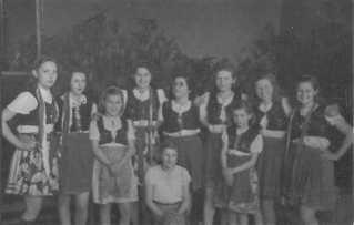 Edm24_050.jpg (13890 bytes)