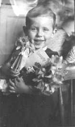 Lixi04_100.jpg (25643 bytes)