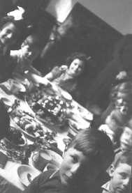 Lixi06_100.jpg (25029 bytes)