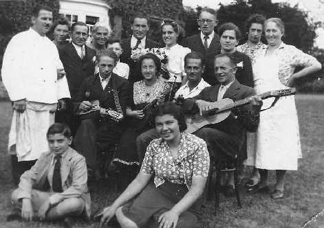 Van_Marg02.jpg (24022 bytes)