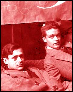 TRISTAN TZARA Y CREVEL FOTOGRAFIADOS POR MAN RAY