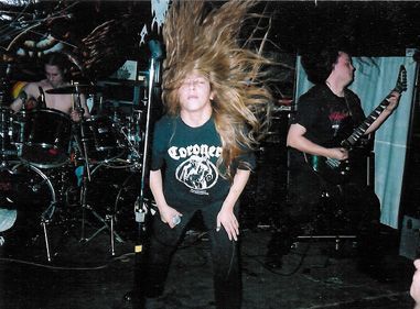 Zdenka(vox),Ash (guitar), Jesse(drums)