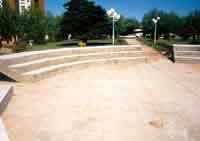 ANFITEATRO PARA JUGLARES, CENTRO PLAZA 24 Y 21