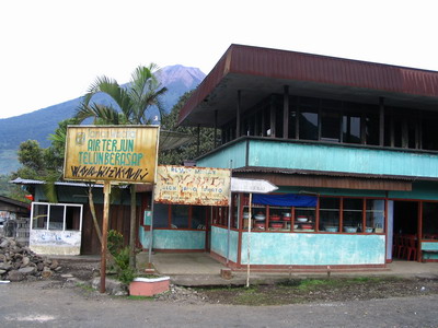 pelompek eatery