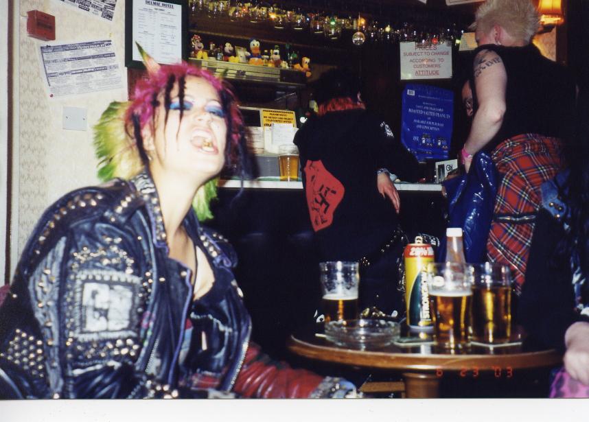 Suzi eatting at the BnB