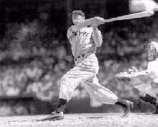 dimaggio05a.jpg (7022 bytes)