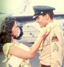 Maile meets Chad at the airport as he returns from the army.