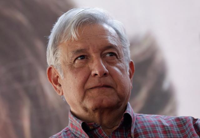Se cumpli� el adagio de que la tercera es la vencida y L�pez Obrador gana con m�s del 50 por ciento de los votos. Es de esperarse que la mesura, el sentido com�n y el rodearse de asesores capaces en realidad lo hagan ser un buen presidente, como �l dice. Tiene una oportunidad enorme de desmentir a quienes lo han acusado de ser un peligro para M�xico