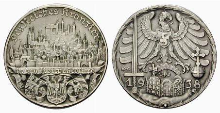 [Medaille auf die berfhung der Reichskleinodien - Schwert, 
Reichsapfel und Reichskrone, der Speer fehlt - von Wien nach Nrnberg 1938]