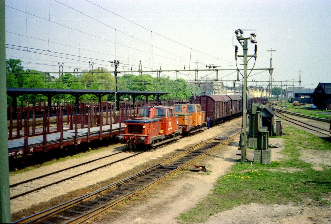 Bangårdsarbete på Landskrona järnvägsstation den 15:e maj år 1975