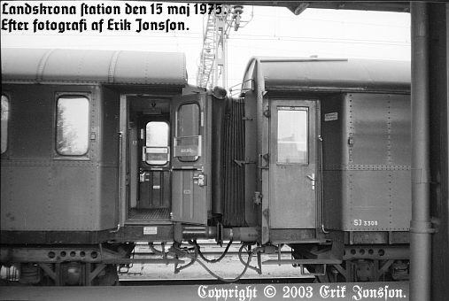 bild av t&aring;g 1531 Landskrona-Malm&ouml; via Esl&ouml;v-Lund p&aring; Landskrona j&auml;rnv&auml;gsstation den 15 maj 1975.