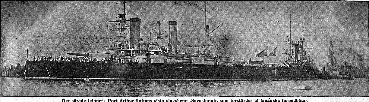 Det srade lejonet: Port Arthur-flottans sista slagskepp »Sevastopol«, som frstrdes af japanska torpedbtar.