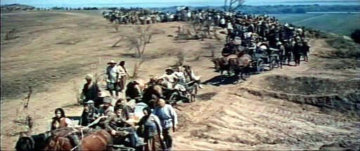 Bild ur filmen »Järnströmmen« (&laquo;Железный поток&raquo;)
