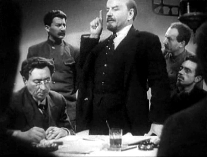 Bild ur filmen &laquo;Lenin i oktober&raquo;
