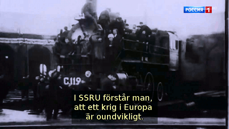 I Sovjetunionen förstår man, att ett krig i Europa är oundvikligt. (Bild ur filmen &laquo;Det stora okända kriget&raquo;)