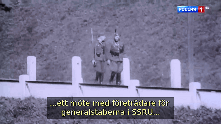 ...ett möte med företrädare för generalstaberna i SSRU... (Bild ur filmen «Det stora okända kriget»)