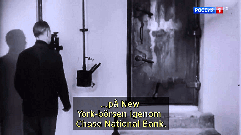 Zyklon B-kristaller, som dödar lägerfångarna, levererar två tyska firmor.  Morgan och Rockefeller handlar med koncernens aktier på New York-börsen genom Chase National Bank. (Bild ur filmen &laquo;Det stora okända kriget&raquo;)