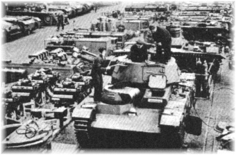 Febrilmente, Alemania impulsa su fabricaci�n de tanques. Pero ignora todav�a el T-34 que le espera al otro lado de la frontera. 