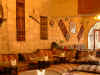 restaurant10.jpg (156276 bytes)