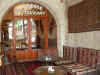 restaurant5.jpg (233991 bytes)