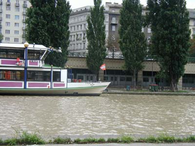 Hochwasser am Donaukanal in Wien